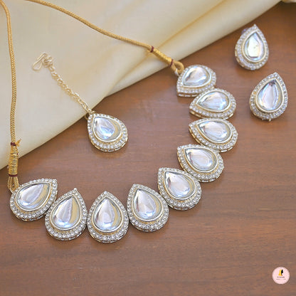 Komal Pandey Inspired Pearl Drop Choker