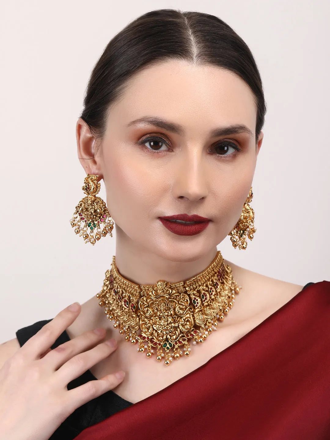 Matte Finish Lakshmi Choker With Golden Beads