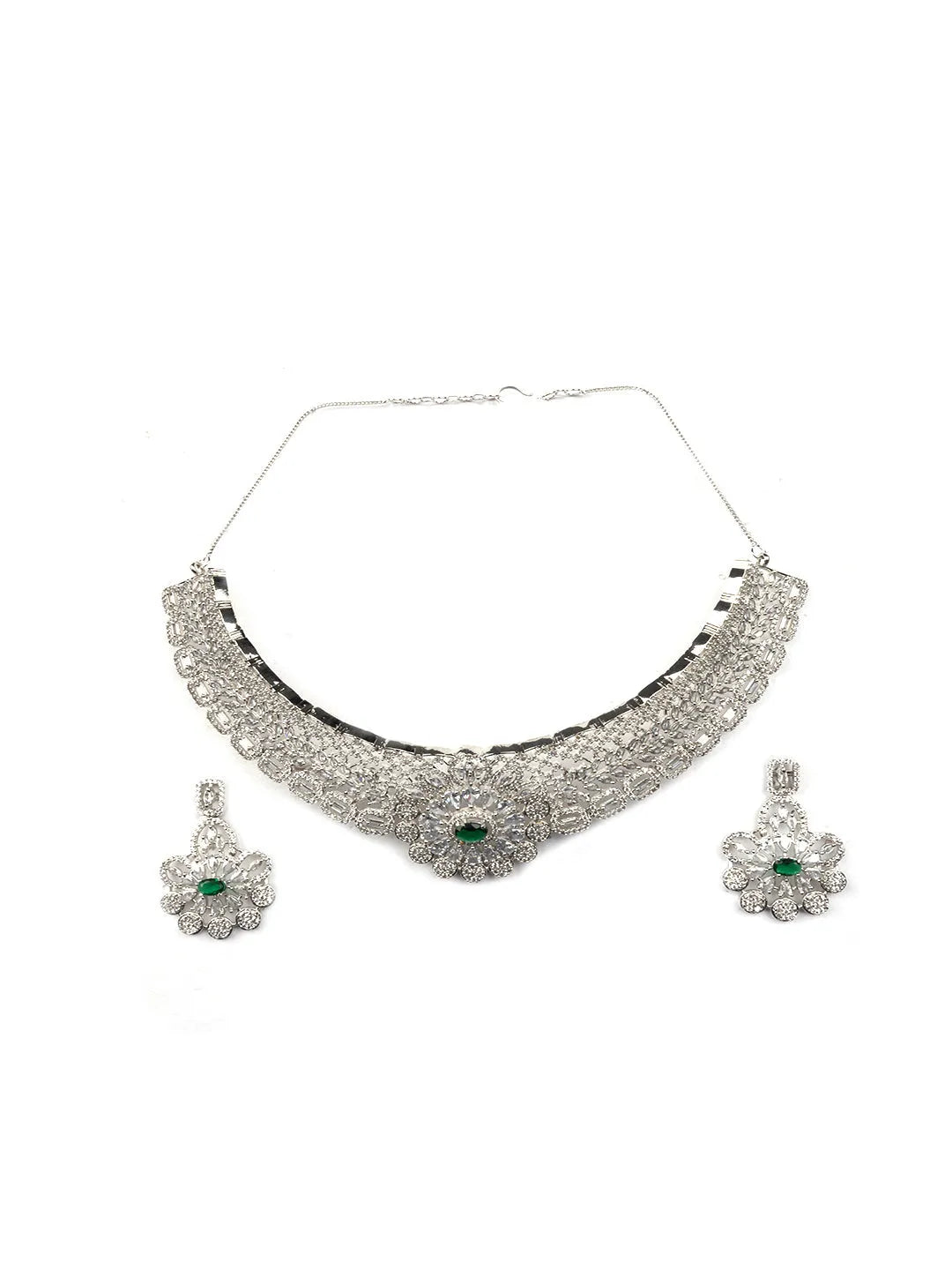 Glamorous Green Designer AD Choker Set