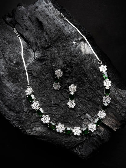 Exquisite Green Flower Motif CZ Sleek Necklace Set