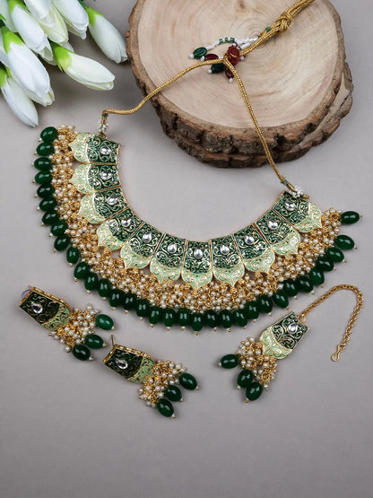 Gracious Green Kundan Meenakari Droplet Necklace Set