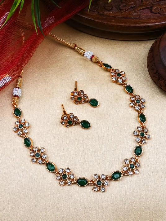 Green Kemp Studded Sleek Flower Necklace Set