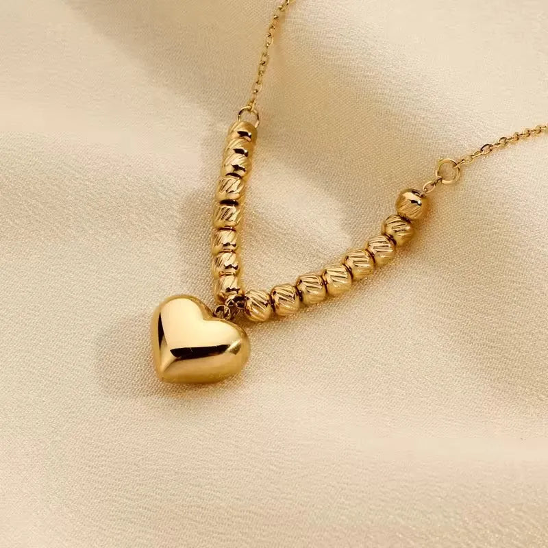 Waterproof Everlasting Love Necklace- 18K Gold Plated Pearly Palace