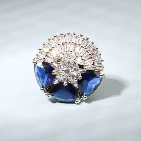 Luxurious Blue Stone Cocktail Finger Ring for Women - Free Size