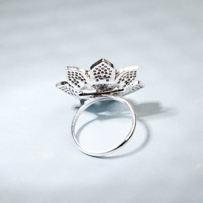 Elegant Flower Shaped Finger Ring With Blue Stones For Women - Free Size