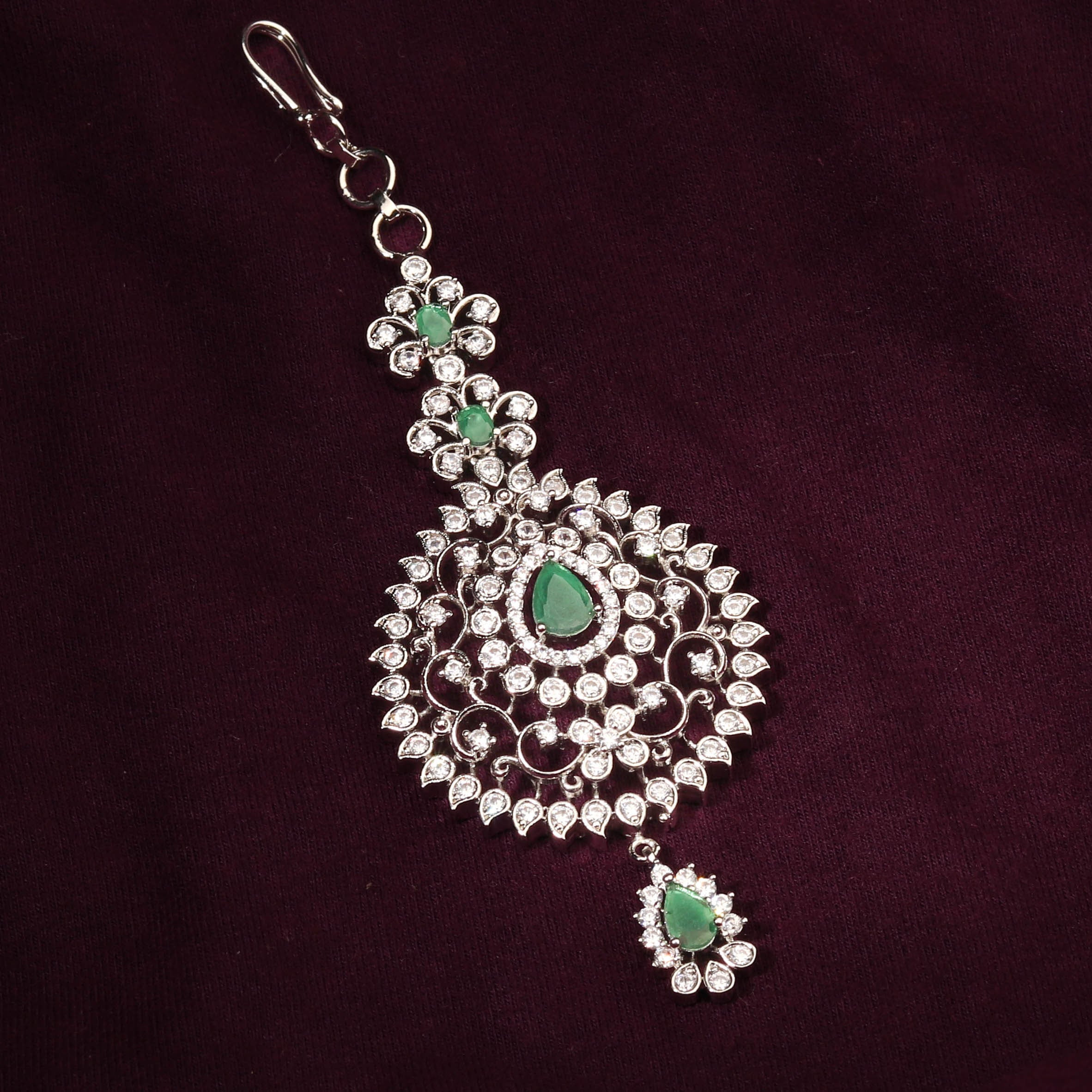 Silver Plated Maang Tikka With Green CZ for a Touch of Sparkle