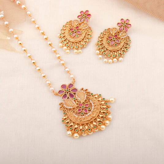 24K Gold Plated Elegant Necklace Set With Pearls And South Indian Pair of Earrings