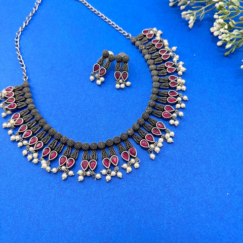 Indo Western Pink Oxidised Choker Set