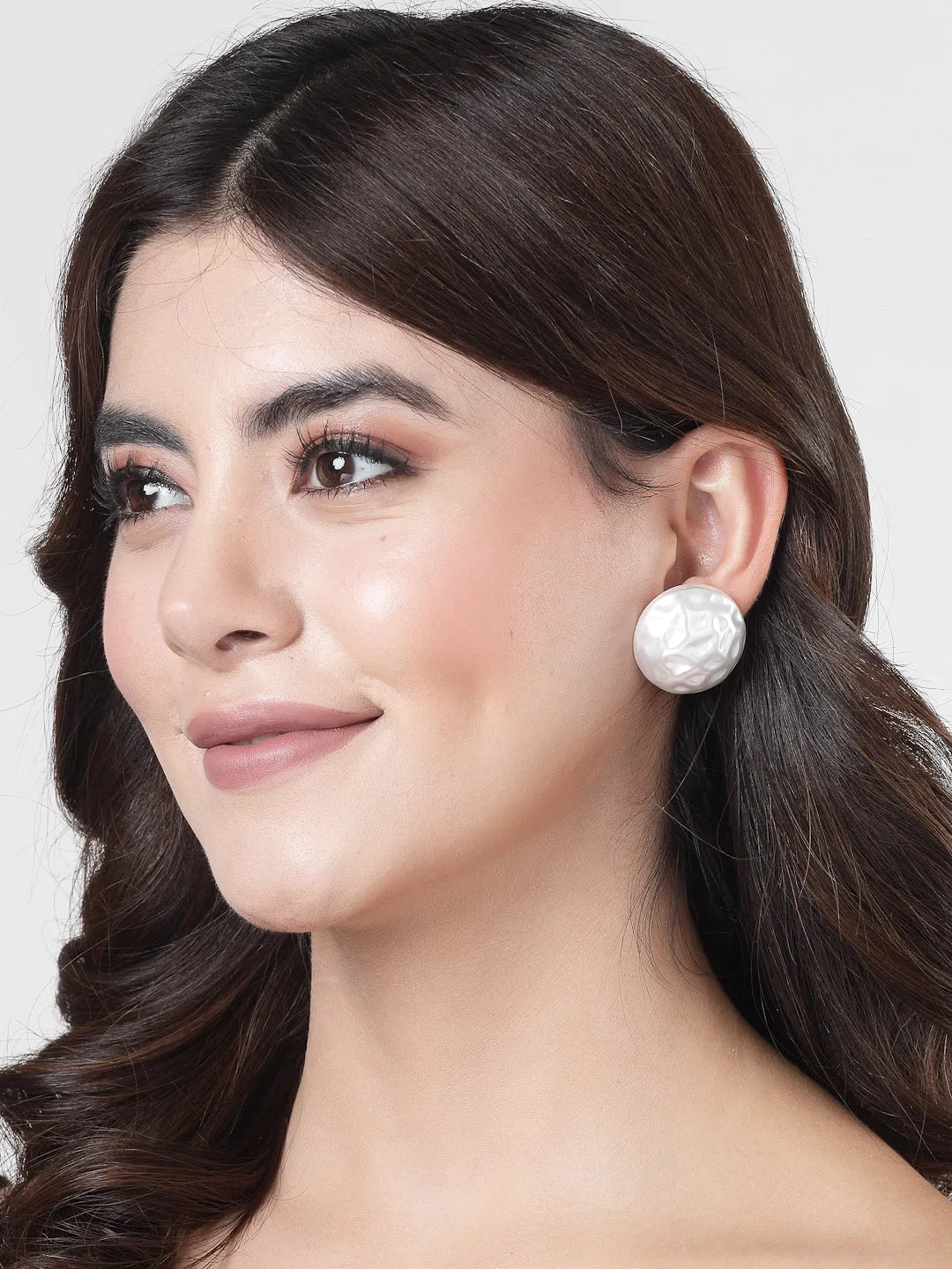 White Circular Studs Earrings