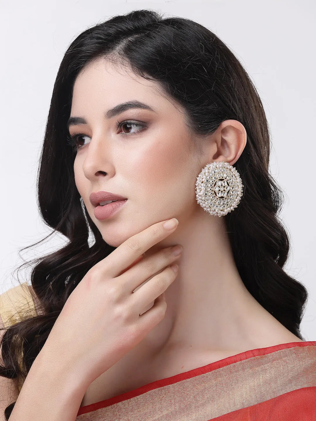 Gold-Toned Circular Kundan Studs Earrings