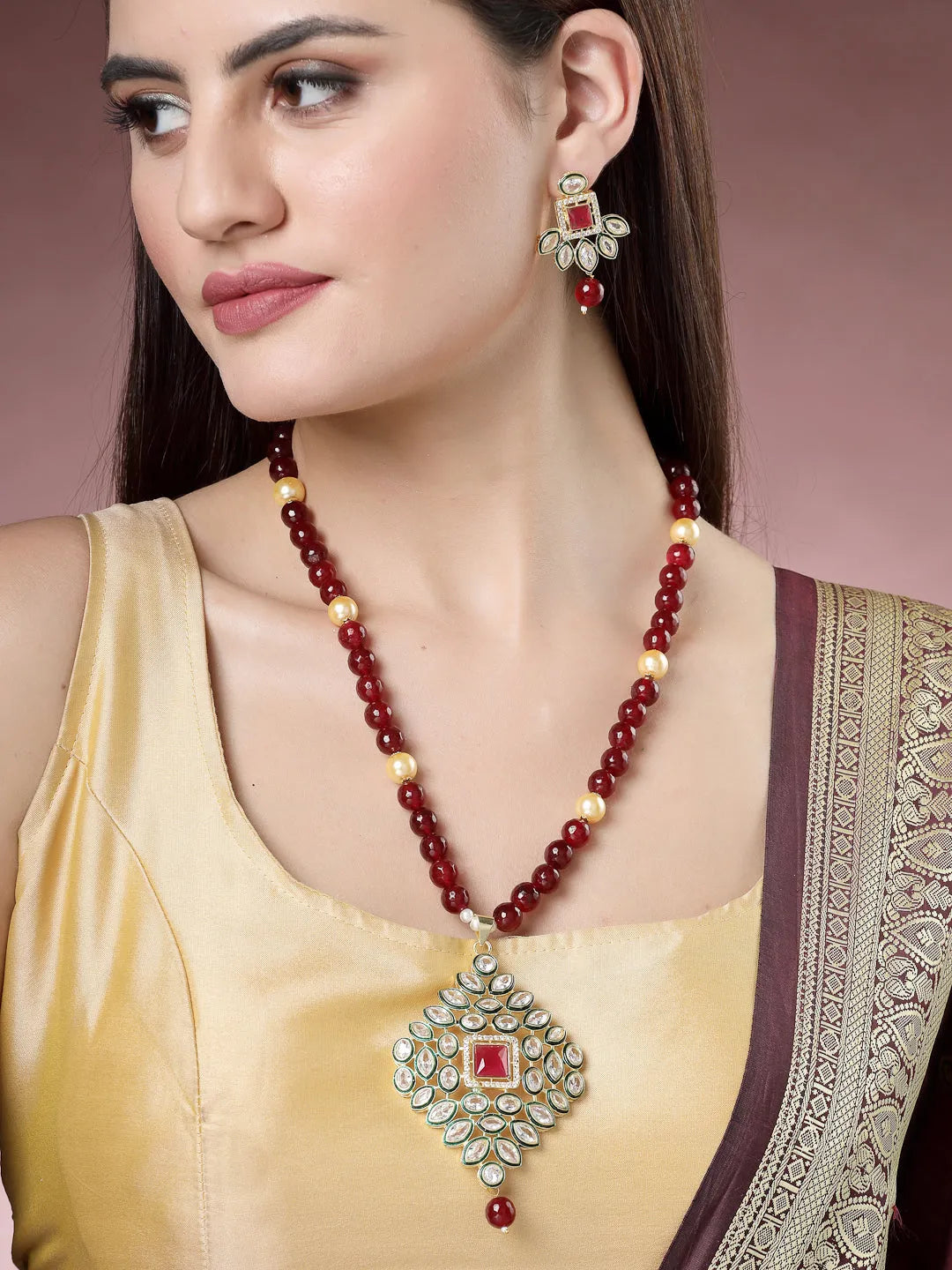 Red Kundan-Studded &amp; Beaded Handcrafted Jewellery Set