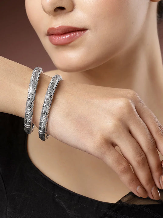 Silver-Toned German Silver Floral Oxidised Kada Bangle