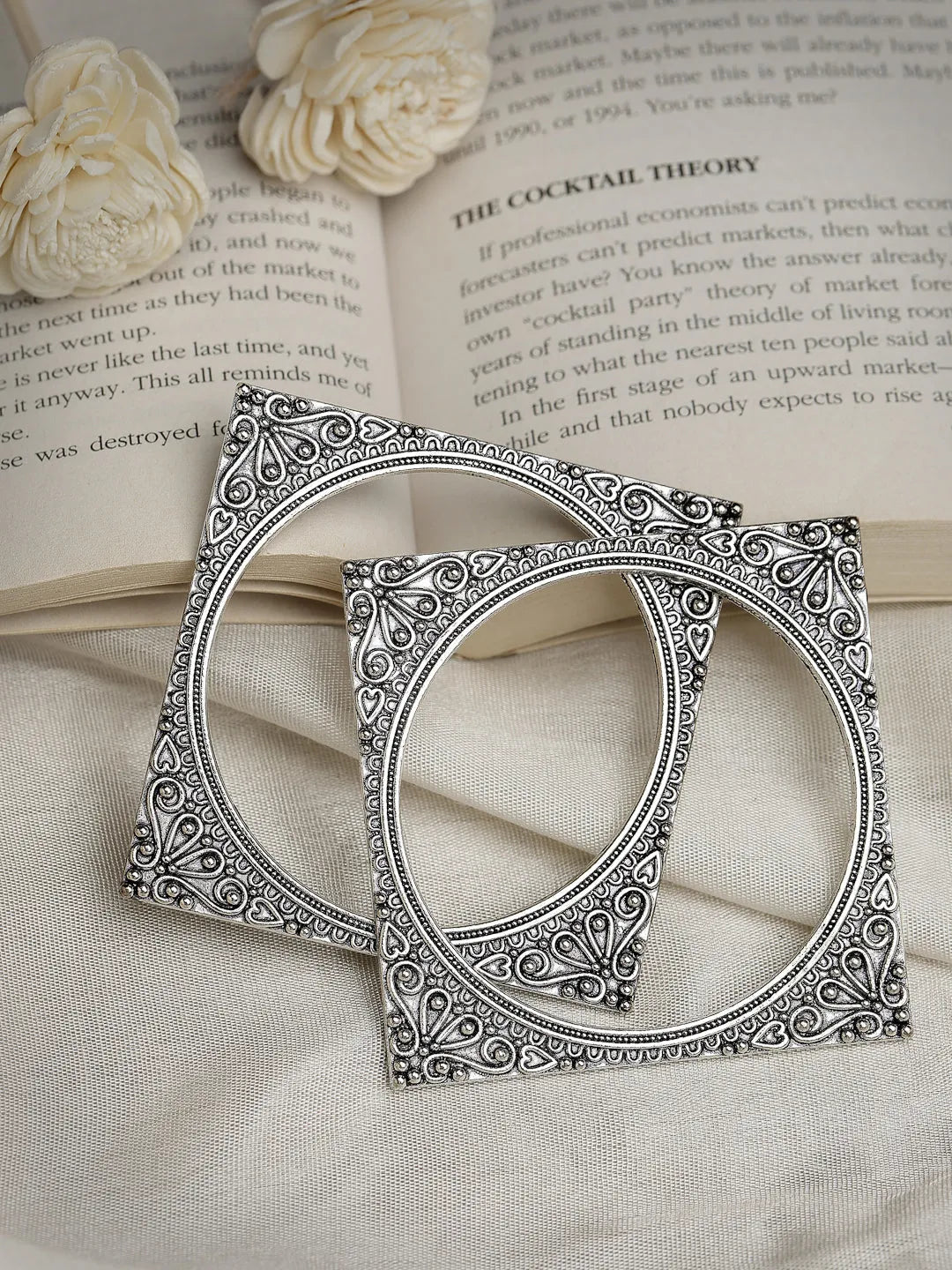 Set Of 2 Silver-Toned Oxidized Square Shaped Bangles