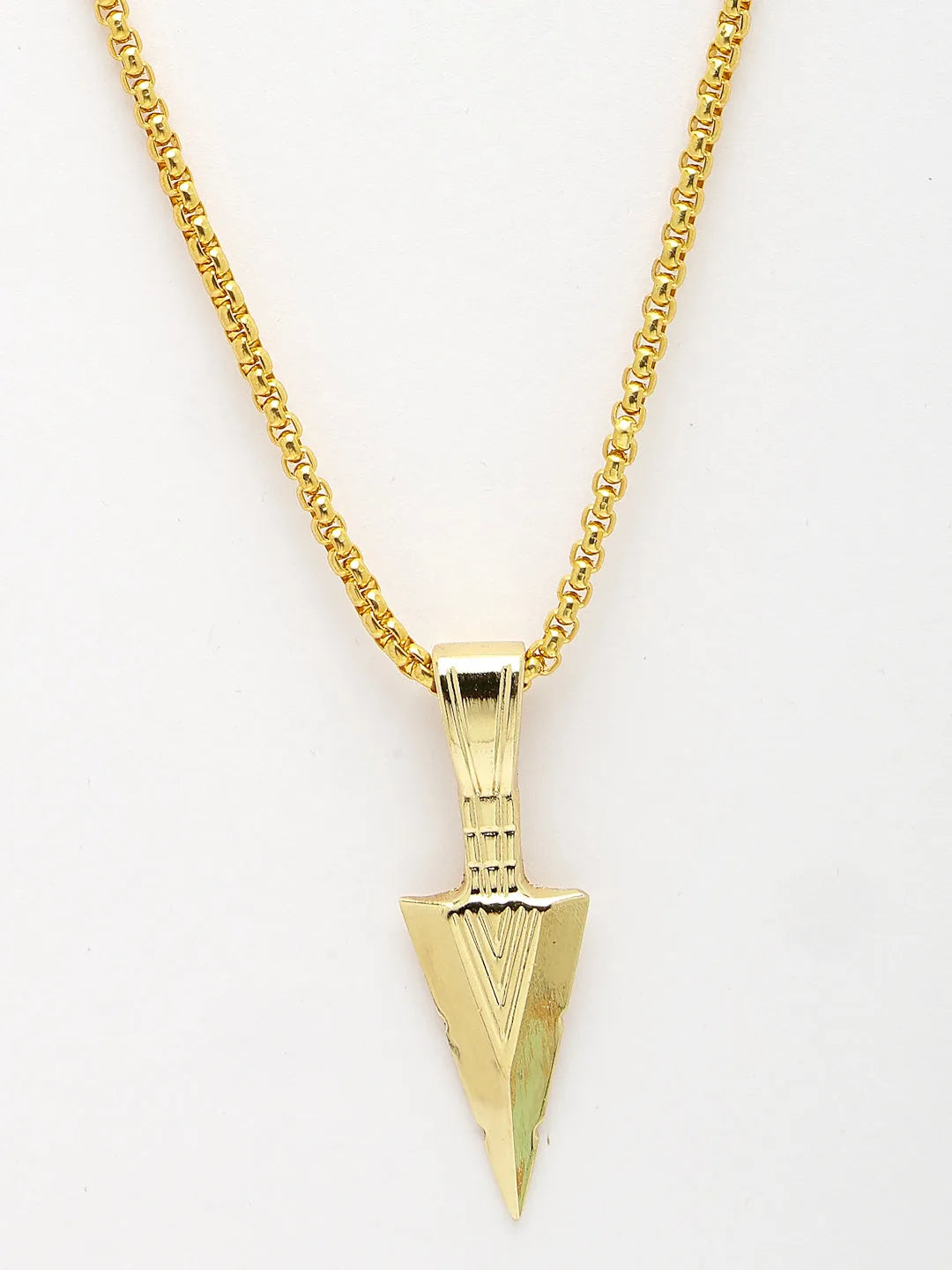 Men Gold-Plated Arrow-Shaped Pendant With Chain