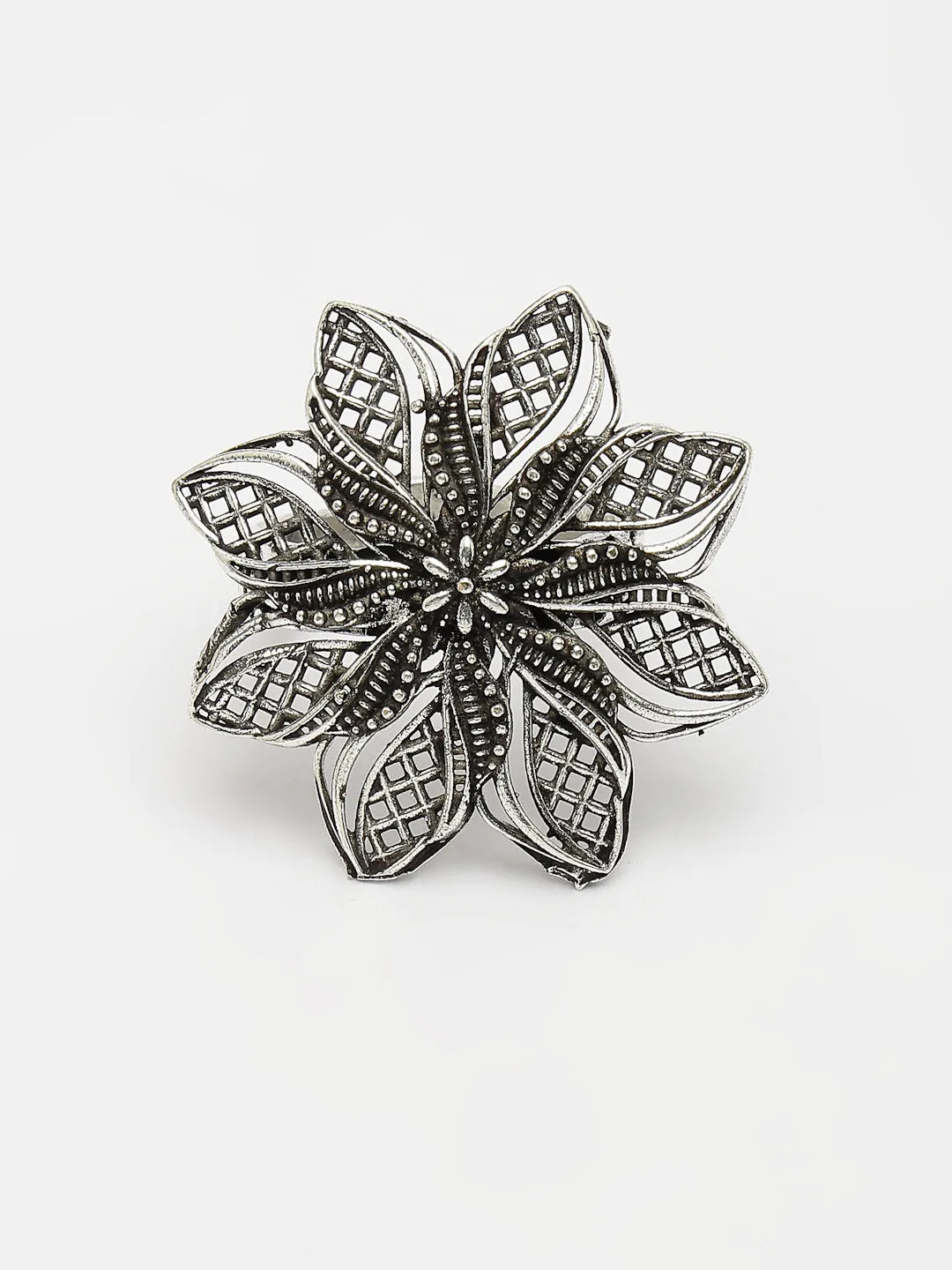 Silver-Toned Floral Shape Adjustable Finger Ring