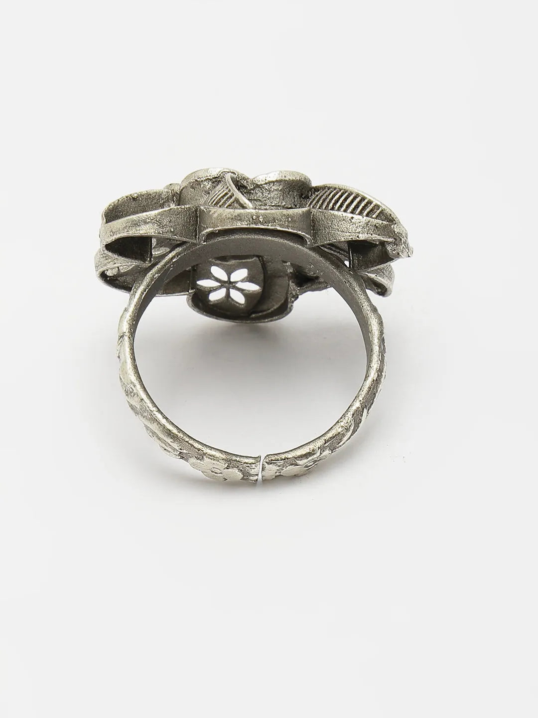 Silver-Toned Floral Shape Adjustable Finger Ring