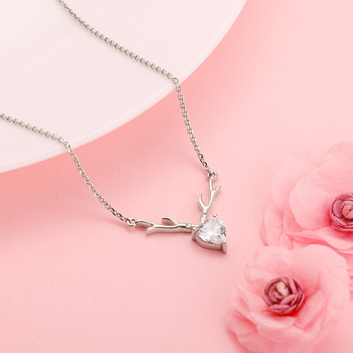 925 Sterling Silver Deer Heart Necklace
