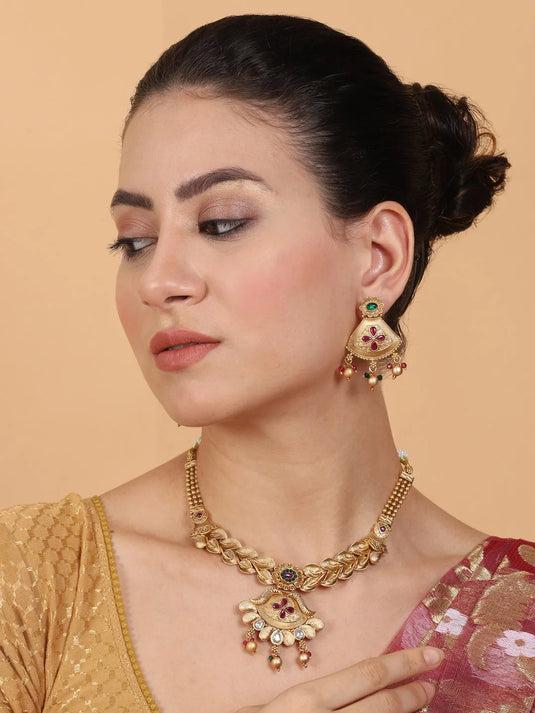 Captivating Gold Plated Rajwadi Pendant Necklace Set