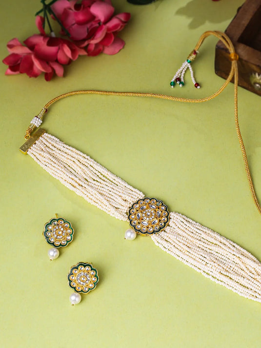 Gold Plated Kundan Studded Jewellery Set