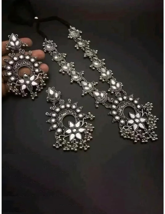 Women Silver- Toned &amp; Mirror Studded Jewellery Set Samridhi DC