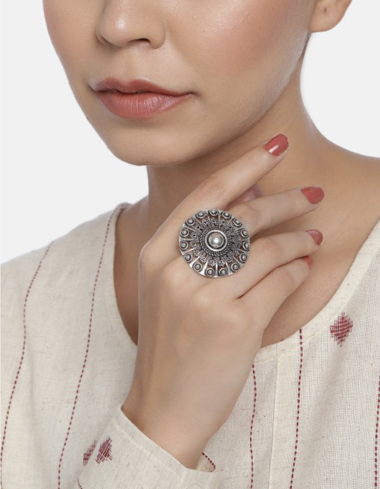 Oxidised Silver-Toned Circular Shaped Finger Ring