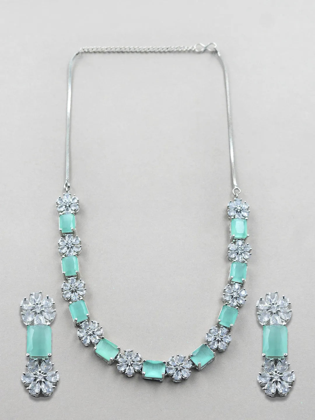 Exquisite Turquoise Flower Motif CZ Sleek Necklace Set