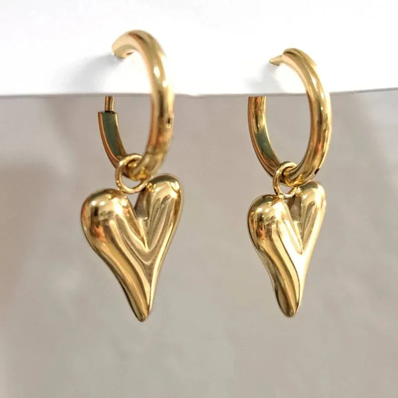 18K Waterproof &amp; Antitarnish Gold Heart Meadow Earrings Pearly Palace