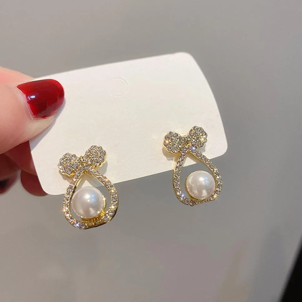 New Trendy Exclusive Korean Style Stone &amp; Pearl Décor Bow Pearl Trendy Earrings Cubic Zirconia Alloy Drops &amp; Danglers, Hoop Earring, Stud Earring - Pair Of 1 Destiny Jewels